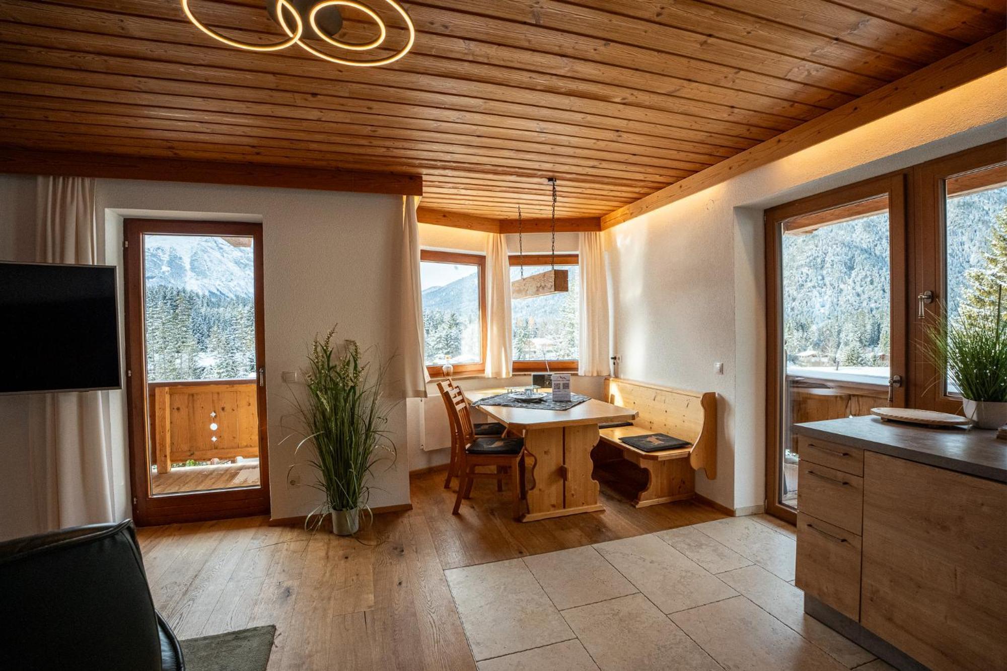 Schickster Sky Lodge Leutasch Exterior foto